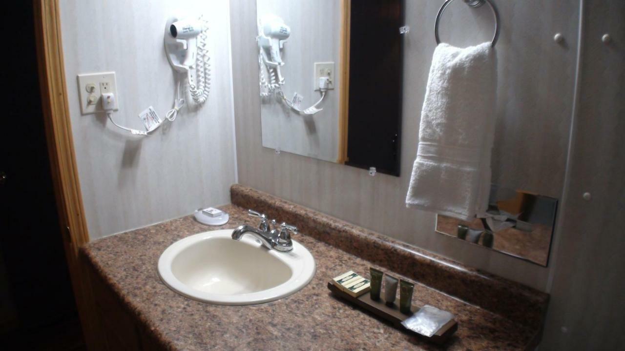 Motel 72グレーリング エクステリア 写真